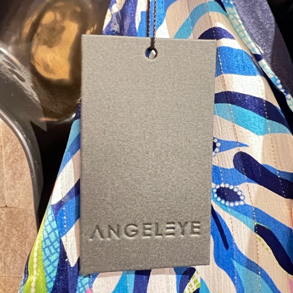 Angeleye Jumpsuit - Picture 4 of 5